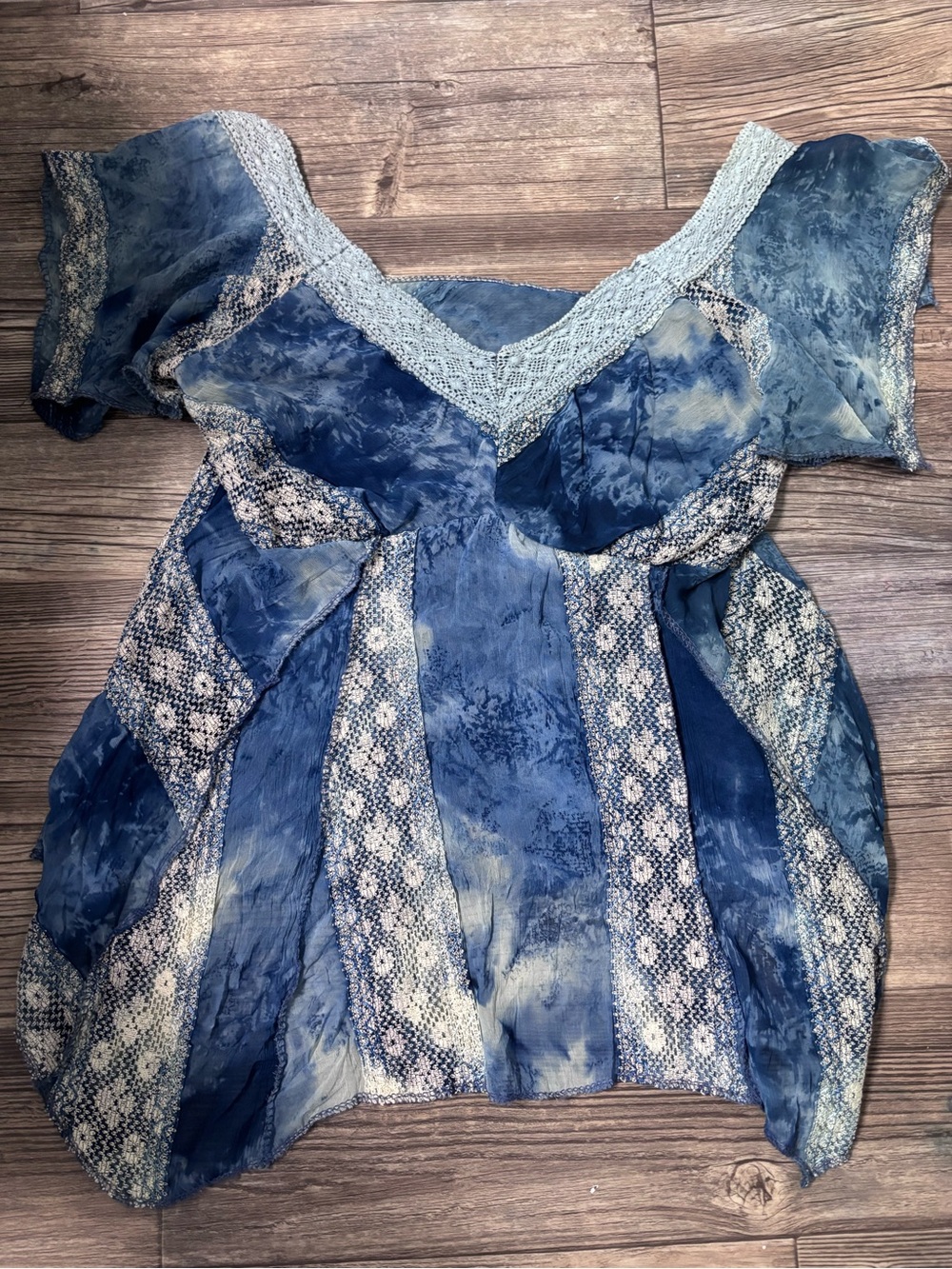 Blue Patterned Midi Skirt with Lace Trim